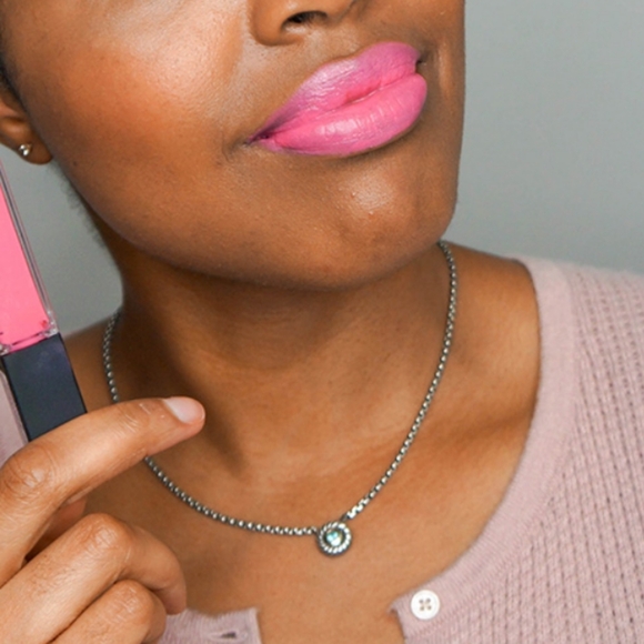 Make up bundle!! - Picture 4 of 7